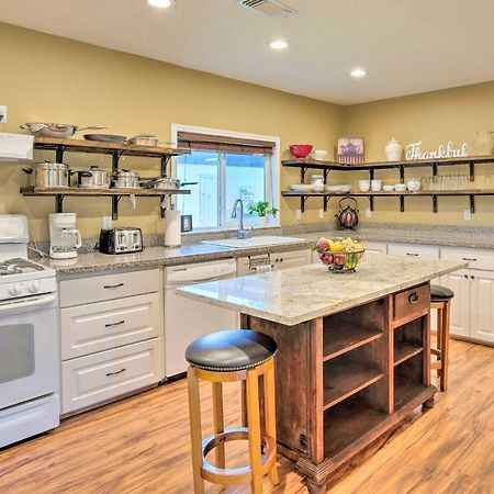 The Gathering Place Brenham Home On 6 Acres エクステリア 写真