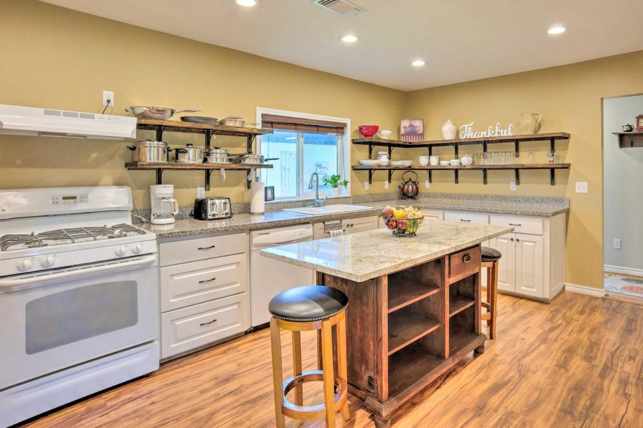 The Gathering Place Brenham Home On 6 Acres エクステリア 写真