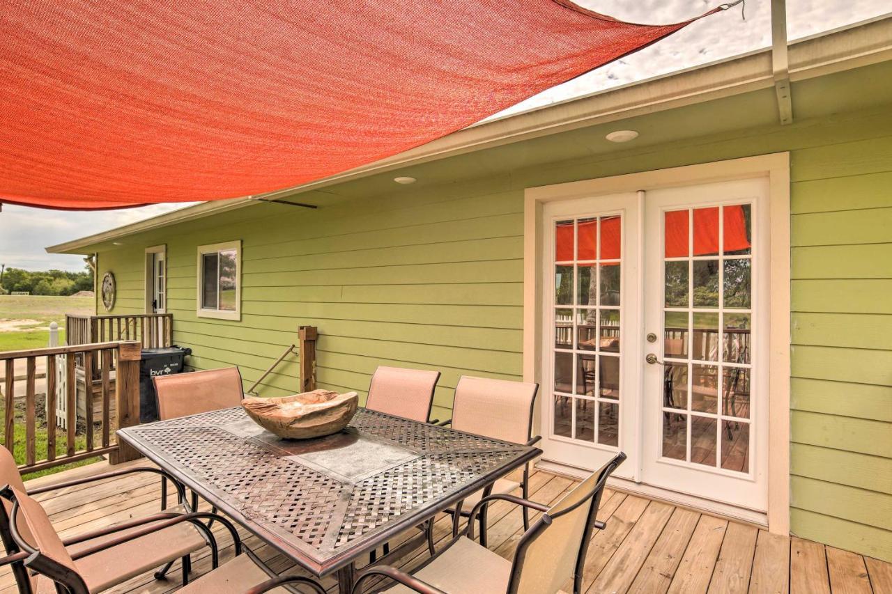 The Gathering Place Brenham Home On 6 Acres エクステリア 写真